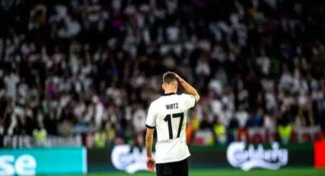 利物浦5-1胜内讧！萨拉赫霸道拒传球提前退场